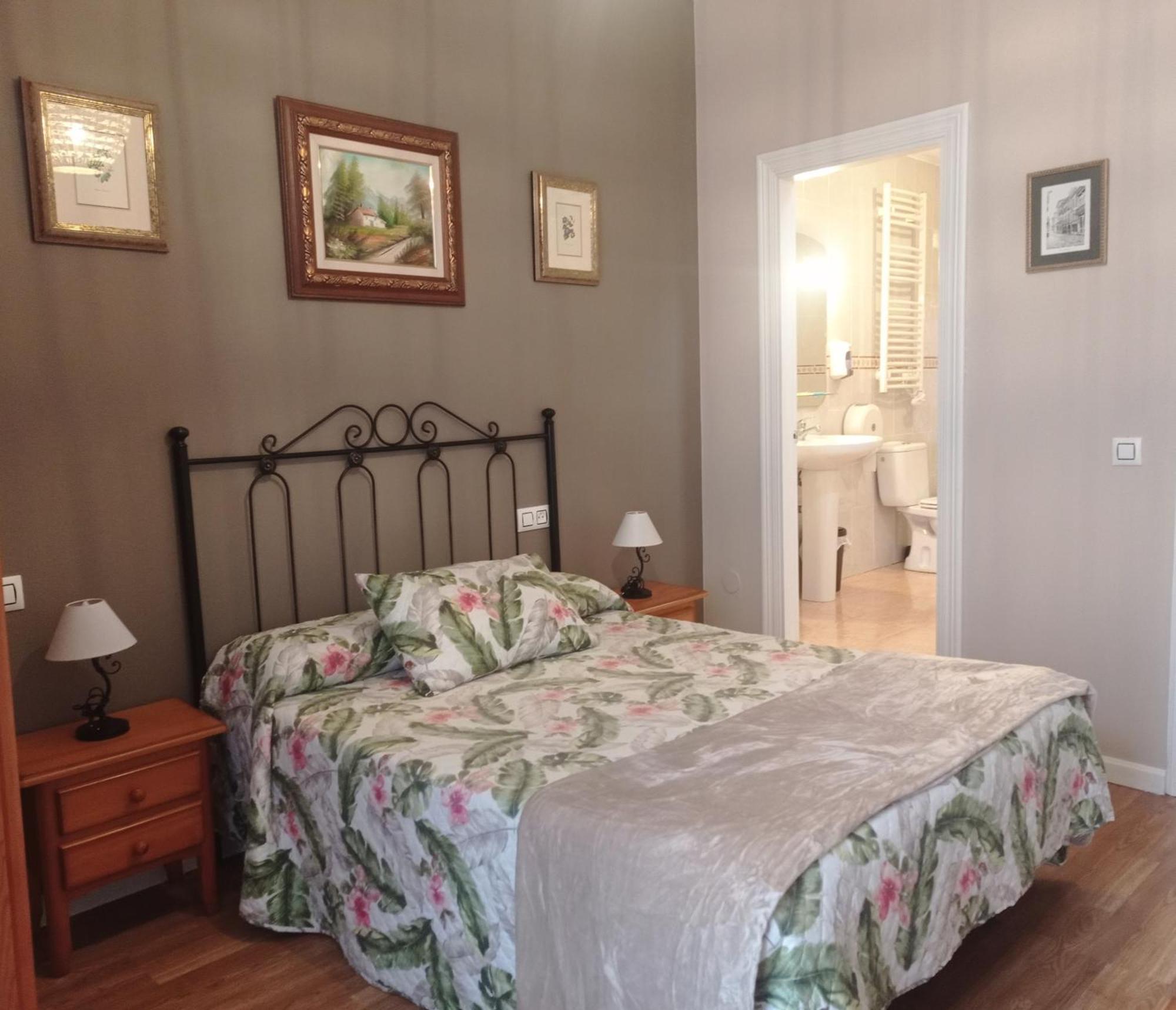 Hospedaje Don Pelayo Gijón Zewnętrze zdjęcie
